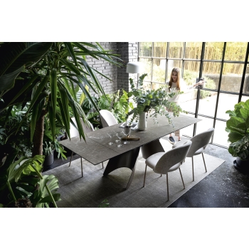 Orion extendable rectangular table by Connubia