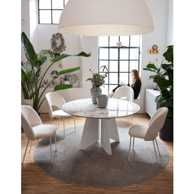 Orion extendable round table by Connubia