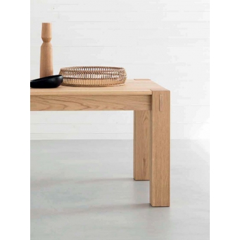 Stockholm table by Altacorte extendable