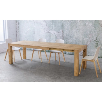 Tola extensible table in Point natural oak