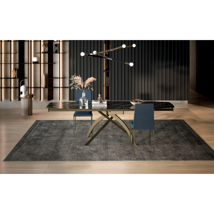 Extendable Twist table by Zamagna