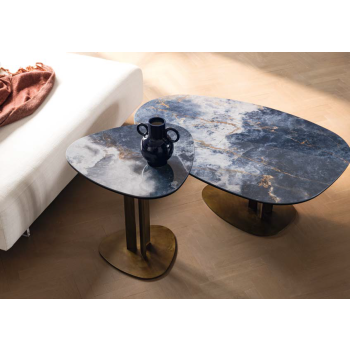 Round extendable West table by Altacorte