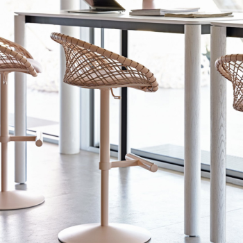 Woody table with metal structure and fixed and extendable stained ash legs by Midj