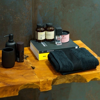 Cipì Natura top in solid teak recovered and treated