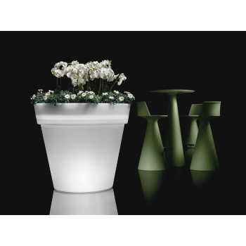 Aria vase with light by Lyxo 