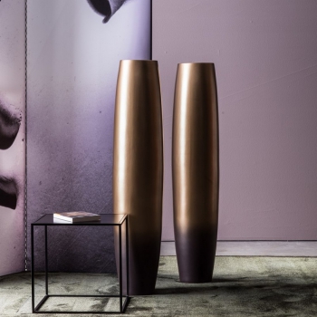 Cigar Vase by Adriani & Rossi