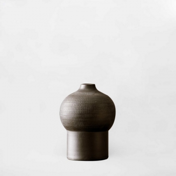 Venissa vase by Adriani & Rossi