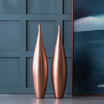 Zoe vase by Adriani & Rossi