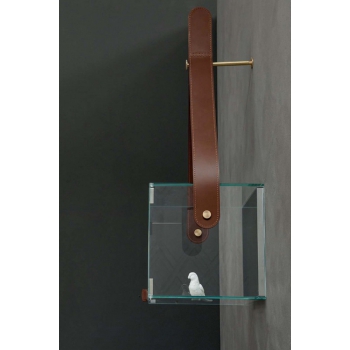 Chèri showcase by Tonin Casa in glass and leather