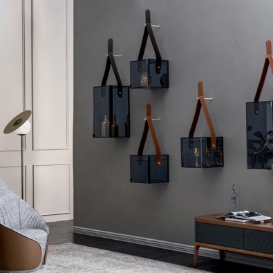 Chèri showcase by Tonin Casa in glass and leather