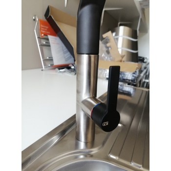 Mélangeur Gessi avec bec pivotant et douchette extractible en Mesh 60005