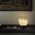 Lampe de table en pierre par Bontempi
