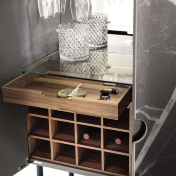 Meuble bar Madison de Bontempi en bois et étagères en verre