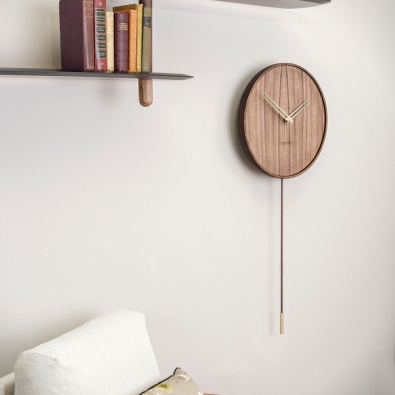 Horloge Swing de Nomon