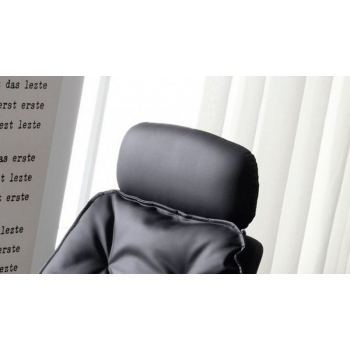 Fauteuil Daya en cuir par Bontempi