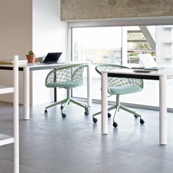 Fauteuil pivotant P47 P GX TS_CU avec dossier en cuir et revêtement en tissu ou cuir par Midj