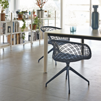 Fauteuil pivotant P47 P GX TS_CU avec dossier en cuir et revêtement en tissu ou cuir par Midj