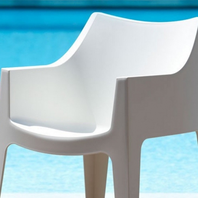 Plastic Armchair Coccolona Scab Design