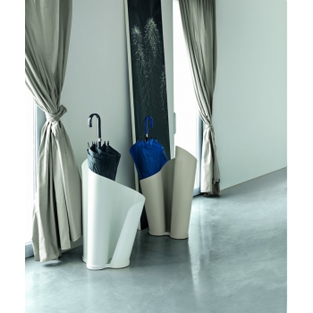 parapluie métallique Stand Narciso Tonin Casa