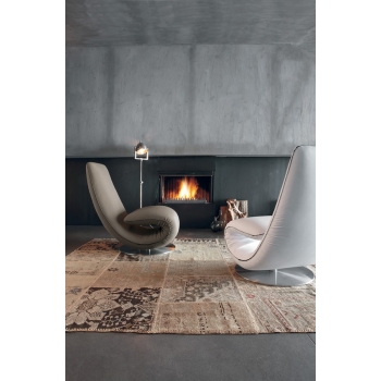 Swirl Tonin Casa Une chaise longue qui devient Poltona