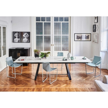 Chaise Apelle par Midj avec assise en cuir