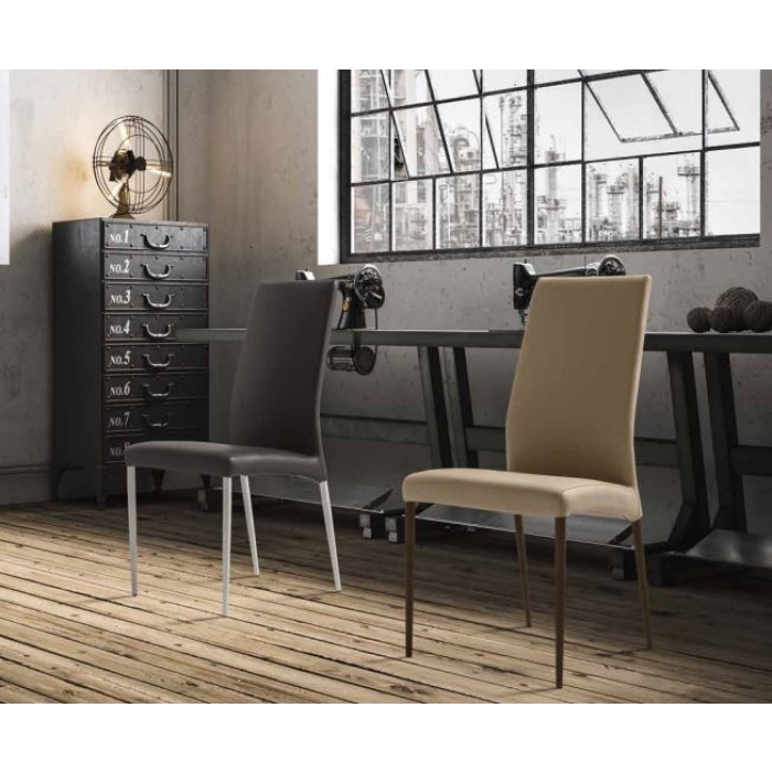 Chaise Bond par Zamagna