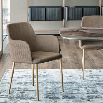 Chaise Bontempi Margot avec structure rembourrée en bois ou en acier laqué