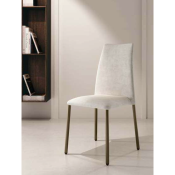 Chaise cerisier par Ingenia