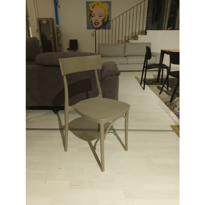 Chaise Colico Milano 2015 prête à être livrée