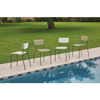 Chaise de collège par Ingenia Bontempi