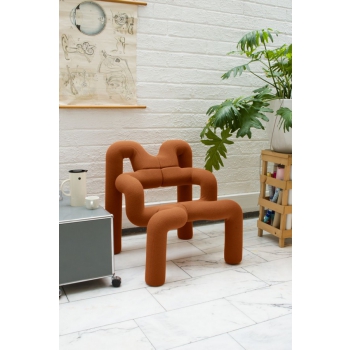 Chaise Varist Ekkrem