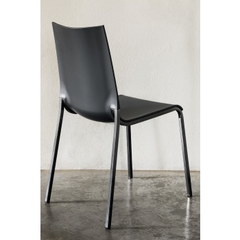 Chaise Eva Bontempi en polypropylène pour usage intérieur et extérieur 