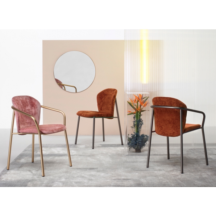 Chaise empilable Alice Chair en technopolymère et acier Scab Design