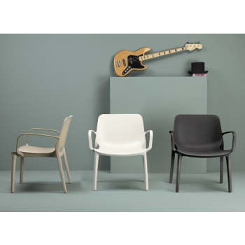 Ginevra Lounge chair avec accoudoirs en technopolymère Scab design