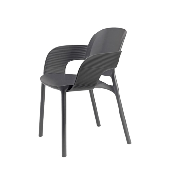 Fauteuil câlin avec accoudoirs de Scab Design