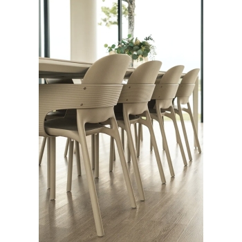 Fauteuil câlin avec accoudoirs de Scab Design
