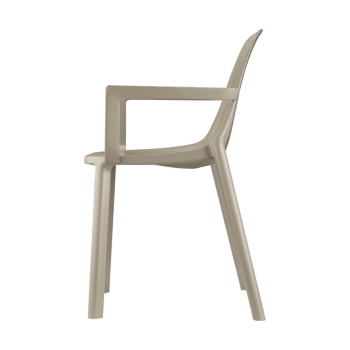 Chaise en plastique Più avec accoudoirs de Scab Design
