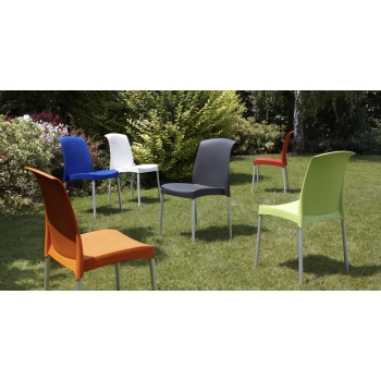 Chaise empilable Jenny en technopolymère par Scab design