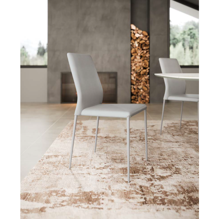 Chaise Kendra en éco-cuir par Ingenia Bontempi