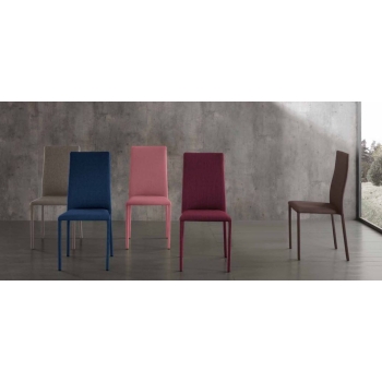 Chaise empilable pour enfants