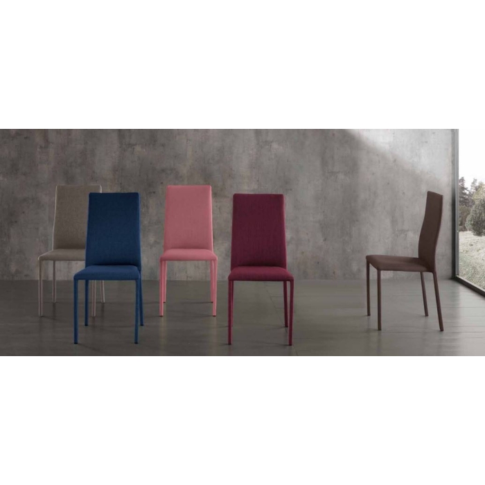 Chaise empilable pour enfants