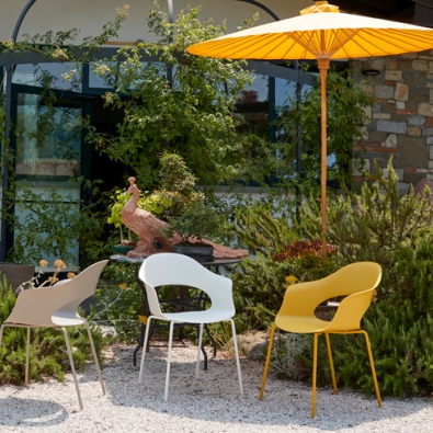 Chaise Lady B avec 4 pieds et structure peinte Scab design