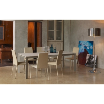 Chaise Malik de Bontempi