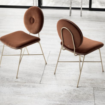 Chaise PENELOPE de Bontempi avec structure en acier laqué, rembourrée et recouverte avec et sans accoudoirs