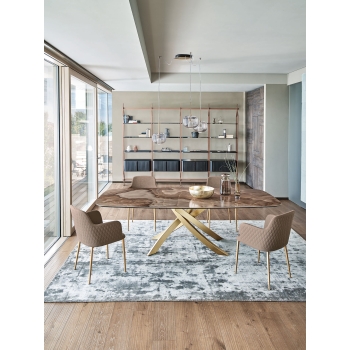 Chaise polo de Bontempi en bois massif ou en acier