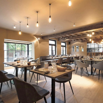 Chaise Sonny recouverte de tissu ou de cuir par Midj