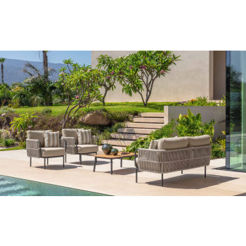 Ensemble Plum de Talenti comprenant un canapé, deux fauteuils et une table basse