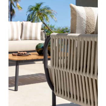 Ensemble Plum de Talenti comprenant un canapé, deux fauteuils et une table basse