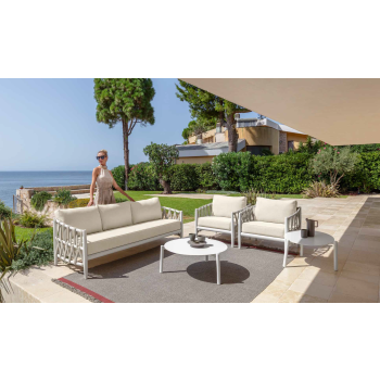 Ensemble Tess de Talenti comprenant un canapé, deux fauteuils et deux tables basses