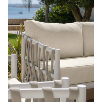 Ensemble Tess de Talenti comprenant un canapé, deux fauteuils et deux tables basses